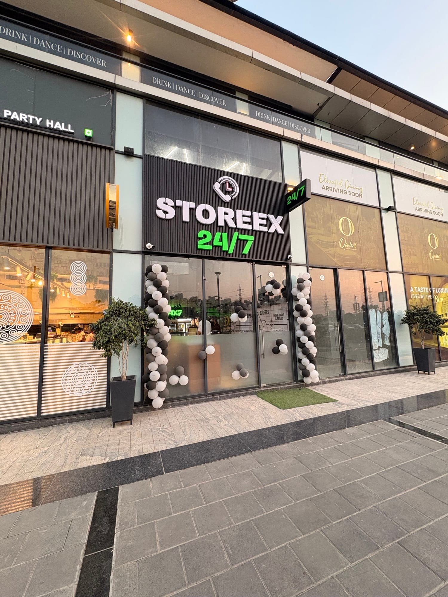Storeex 24/7 storefront exterior — the kind of storefront a franchise partner opens